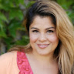 Meet your Posher, Izetta